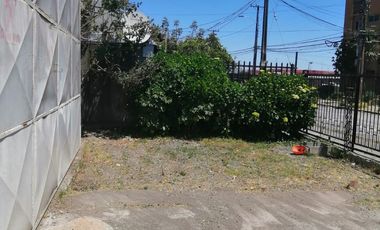 Excelente Galpon al lado Vega Monumental