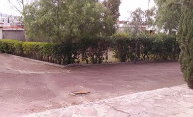 RENTO CASA EN EL VENADO,  CON GRAN TERRENO