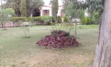 RENTO CASA EN EL VENADO,  CON GRAN TERRENO