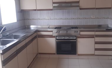 ¡OPORTUNIDAD UNICA!SE VENDE EXCELENTE CASA CERCA ESCUELA MILITAR JOSE MARIA CORDOBA