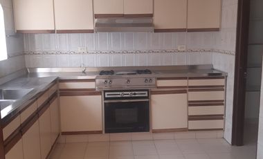 ¡OPORTUNIDAD UNICA!SE VENDE EXCELENTE CASA CERCA ESCUELA MILITAR JOSE MARIA CORDOBA