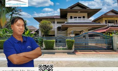 For sale 2-story detached house, Preecha Srinakarin, Nam Daeng, with additional bedrooms below.  The house is in good condition and is worth living in.