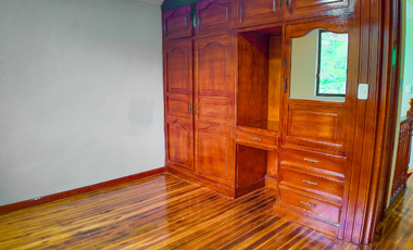 Casa con terreno de venta en Paute, Sector Parroquia Dug Dug