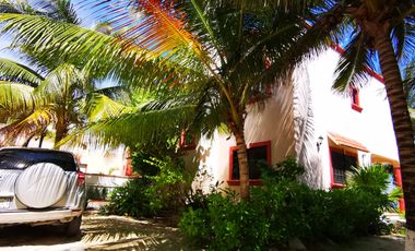 SOBRE LA PLAYA Casa y terreno en Puerto Morelos