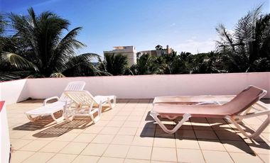 SOBRE LA PLAYA Casa y terreno en Puerto Morelos
