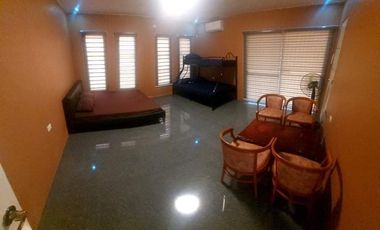 FULLY FURNISHED HOUSE&LOT WITH PRIVATE SWIMMING POOL FOR SALE!