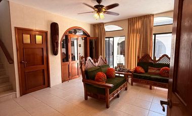 Casa en venta cerca al acuario de Veracruz, Oportunidad a dos calles del mar