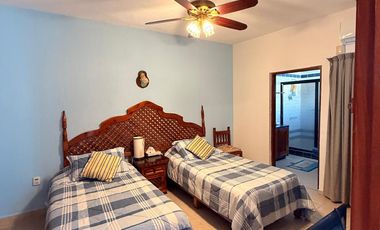 Casa en venta cerca al acuario de Veracruz, Oportunidad a dos calles del mar
