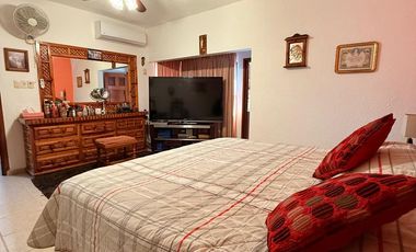 Casa en venta cerca al acuario de Veracruz, Oportunidad a dos calles del mar