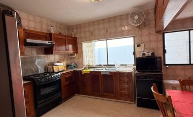 Casa en venta cerca al acuario de Veracruz, Oportunidad a dos calles del mar