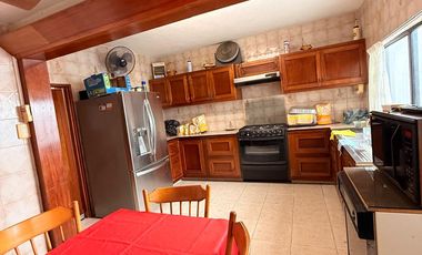 Casa en venta cerca al acuario de Veracruz, Oportunidad a dos calles del mar