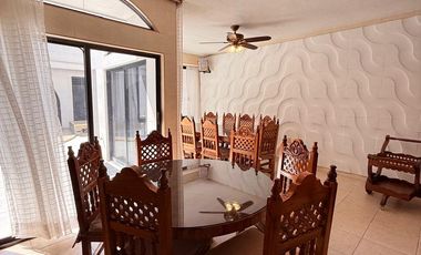 Casa en venta cerca al acuario de Veracruz, Oportunidad a dos calles del mar