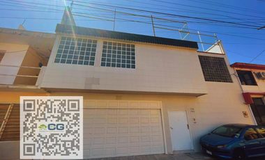 Casa en venta cerca al acuario de Veracruz, Oportunidad a dos calles del mar