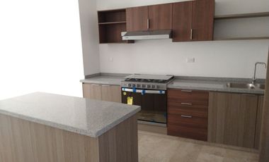 Rento Suite con terraza y jardin muy cerca de Plaza San Diego