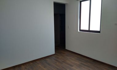 Rento Suite con terraza y jardin muy cerca de Plaza San Diego