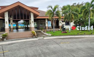 For Sale  Near Enchanted Kingdom House and Lot 2 Storey Rush Sale 3-4 Bedrooms Santa Rosa Laguna
