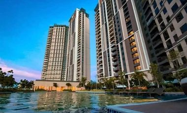 For Sale Studio Unit in Mandani Bay Suites Phase 1, Tower2