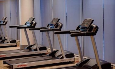 For Sale Studio Unit in Mandani Bay Suites Phase 1, Tower2