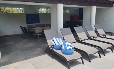Amplia y moderna casa en venta en Lomas de Cuernavaca, Temixco
