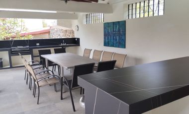 Amplia y moderna casa en venta en Lomas de Cuernavaca, Temixco
