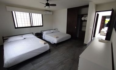 Amplia y moderna casa en venta en Lomas de Cuernavaca, Temixco