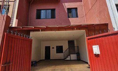 3 Storey House and Lot with 4 Bedrooms for Sale in Camp 7, Baguio City