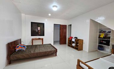 3 Storey House and Lot with 4 Bedrooms for Sale in Camp 7, Baguio City