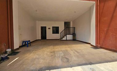 3 Storey House and Lot with 4 Bedrooms for Sale in Camp 7, Baguio City