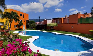 CASA EN VENTA VILLAS DEL SEMINARIO ALBERCA CLIMATIZADA TEZOYUCA