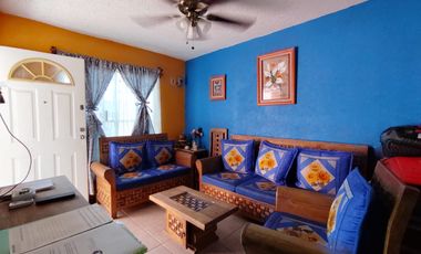 CASA EN VENTA VILLAS DEL SEMINARIO ALBERCA CLIMATIZADA TEZOYUCA