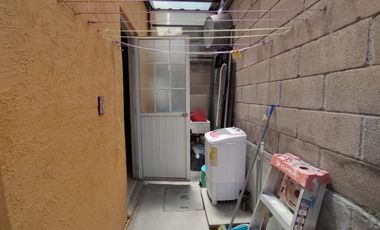 CASA EN VENTA VILLAS DEL SEMINARIO ALBERCA CLIMATIZADA TEZOYUCA
