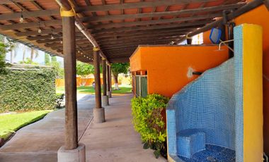 CASA EN VENTA VILLAS DEL SEMINARIO ALBERCA CLIMATIZADA TEZOYUCA