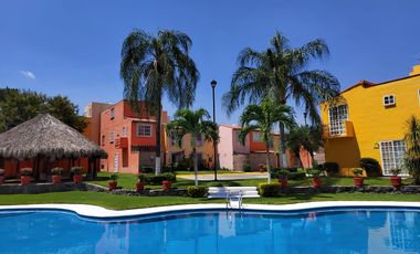 CASA EN VENTA VILLAS DEL SEMINARIO ALBERCA CLIMATIZADA TEZOYUCA