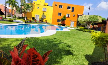 CASA EN VENTA VILLAS DEL SEMINARIO ALBERCA CLIMATIZADA TEZOYUCA