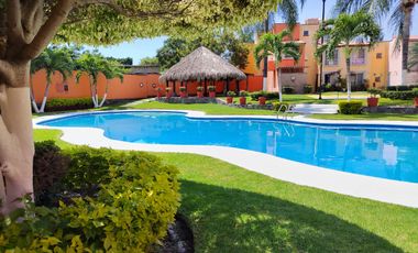 CASA EN VENTA VILLAS DEL SEMINARIO ALBERCA CLIMATIZADA TEZOYUCA