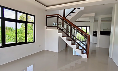 PREMIUM HOUSE&LOT IN ALAMINOS LAGUNA - PARCO ROYALE - GAVINA MODEL(COMPLETE FINISHED TURN OVER)