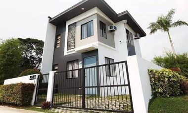 House and Lot for Sal Unna Near Robinson Pala Pala Pre Selling