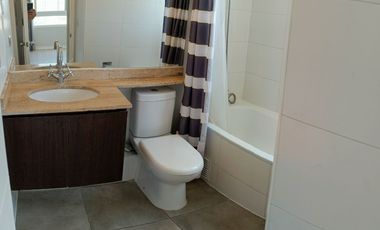 Depto. 2D-2B-Av. Independencia/Bezanilla- Metro Hospitales (con Bodega).