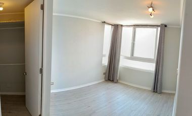 Depto. 2D-2B-Av. Independencia/Bezanilla- Metro Hospitales (con Bodega).