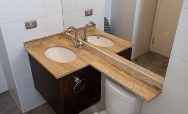 Depto. 2D-2B-Av. Independencia/Bezanilla- Metro Hospitales (con Bodega).