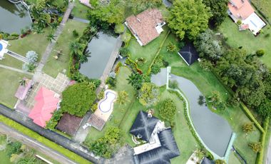 Venta hermosa finca Lago Calima Darien Valle del Cauca