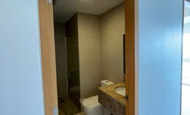 1BR Condo Unit  For Lease at Madison Parkwest, BGC, Taguig