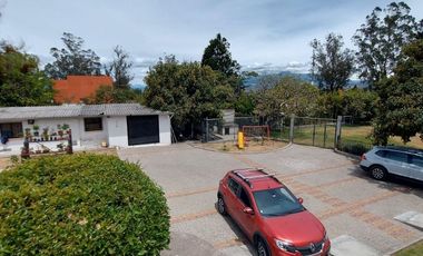 ESPECTACULAR QUINTA DE VENTA EN EL VALLE DE BELLO HORIZONTE ENTRE GUAYLLABAMBA Y EL QUINCHE