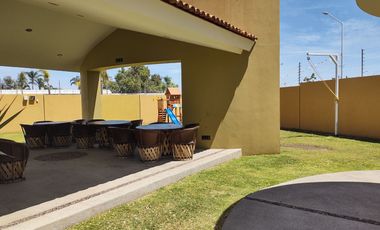 Casa Venta Como Nueva! Oportunidad de Lujo Cerca de TODO Zapopan Jalisco
