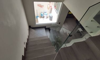 Casa Venta Como Nueva! Oportunidad de Lujo Cerca de TODO Zapopan Jalisco