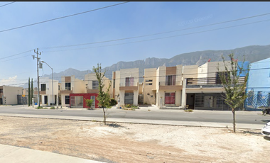 SF-  CASA EN VENTA EN BOSQUES DE LA HUASTECA