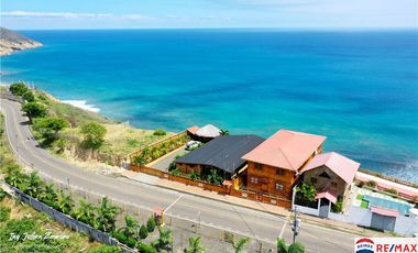 Casa Con Vista Al Mar De Venta En Manta Zona Sur