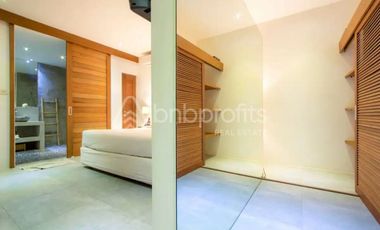 Exclusive Beachside Leasehold Villa: Prime Location in Seminyak’s Vibrant Core