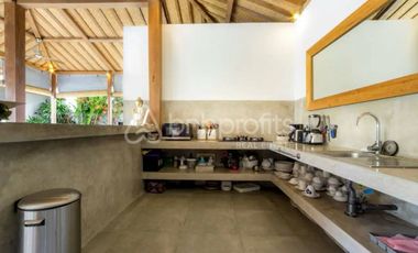 Exclusive Beachside Leasehold Villa: Prime Location in Seminyak’s Vibrant Core