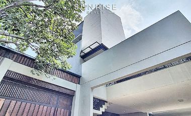 Rumah Mewah Desain Arsitek Ternama DIjual Di Cipete Jakarta Selatan